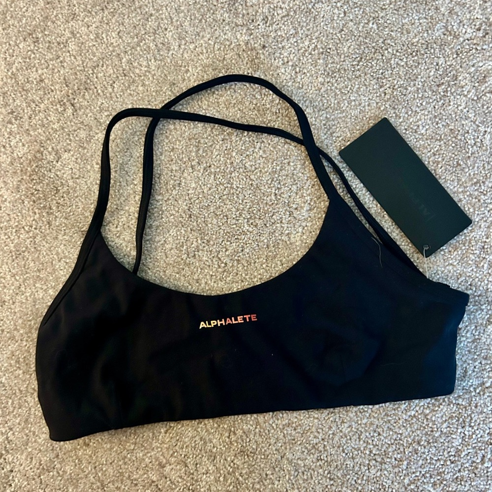 Alphalete Aura 3 Black Strappy Bralette NWT Size M